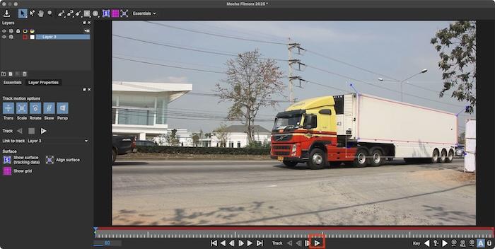 「Track Forwards（前方へトラッキング）」をクリック