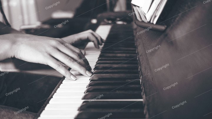 素材サイトfilmstock ピアノ