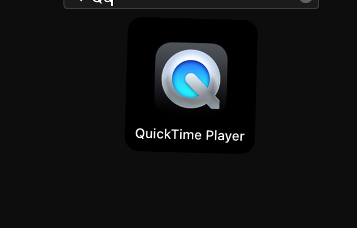 「QuickTime Player」を起動する